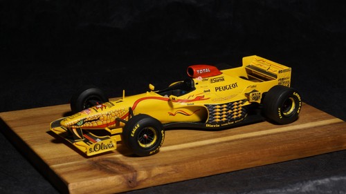 Jordan peugeot 197 revell - jordan,