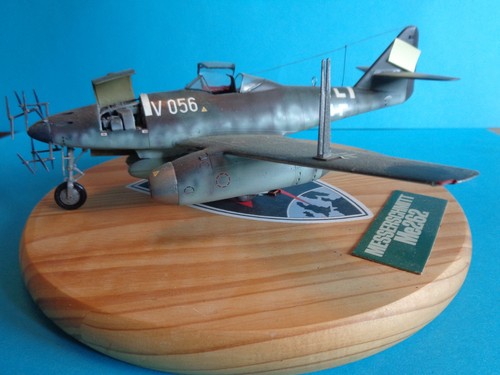 Modellino aereo costruito - aereo, 1:48